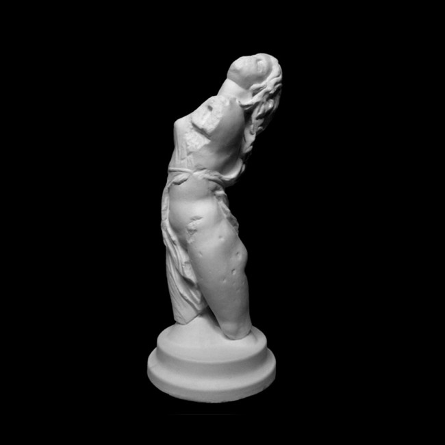 Kipskuju Menaadid Torso. Bacchante