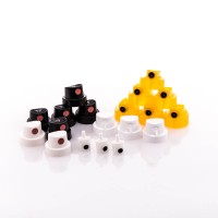 Caps
